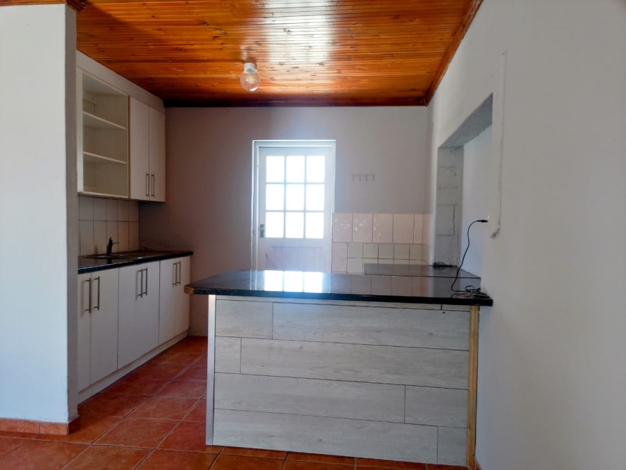 To Let 2 Bedroom Property for Rent in Malibu Village Western Cape